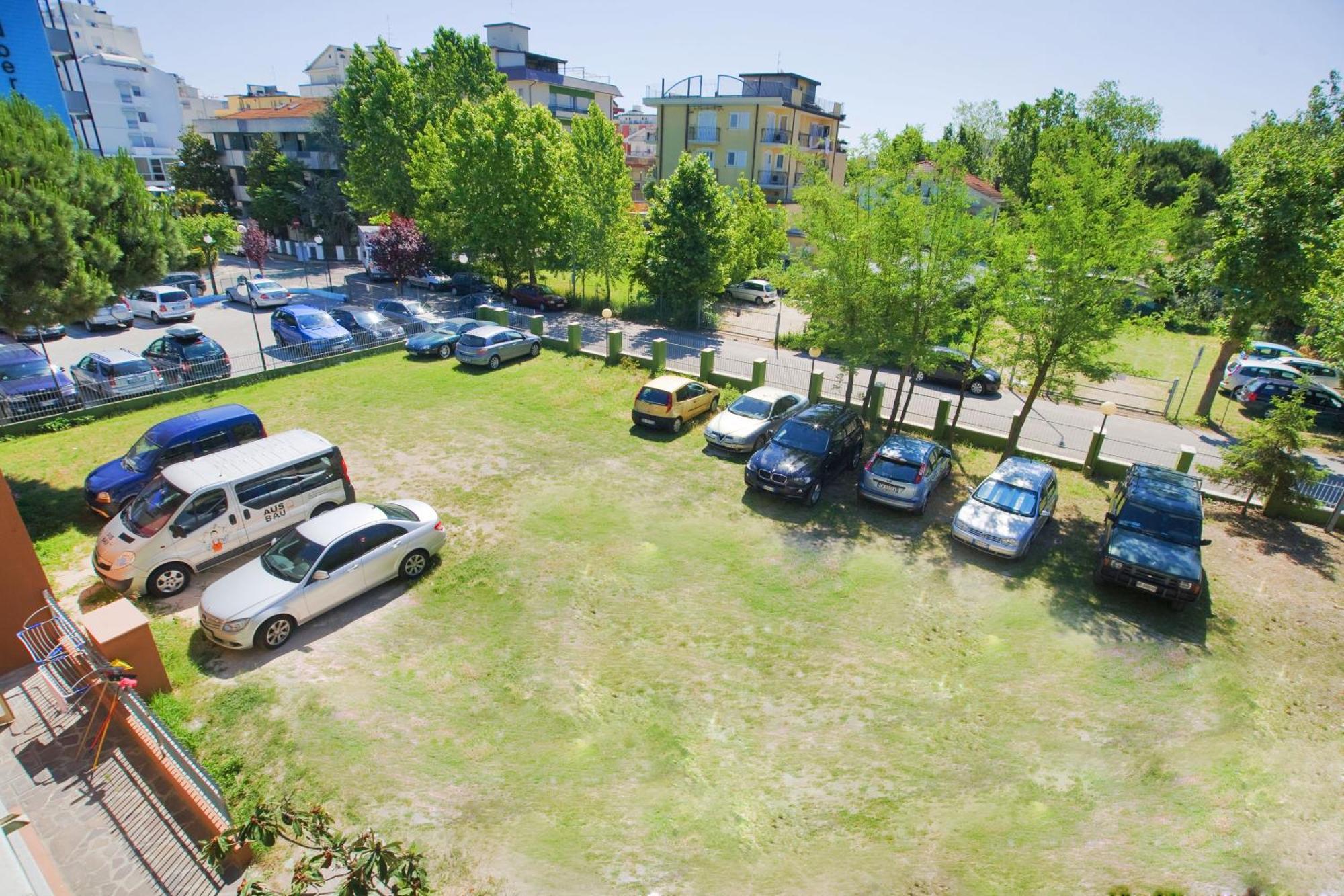 Hotel Etna - Nuova Gestione Romagnola All-Inclusive Spiaggia Parcheggio Riccione Eksteriør bilde