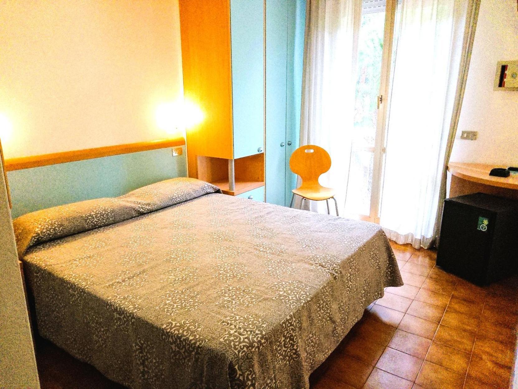 Hotel Etna - Nuova Gestione Romagnola All-Inclusive Spiaggia Parcheggio Riccione Eksteriør bilde