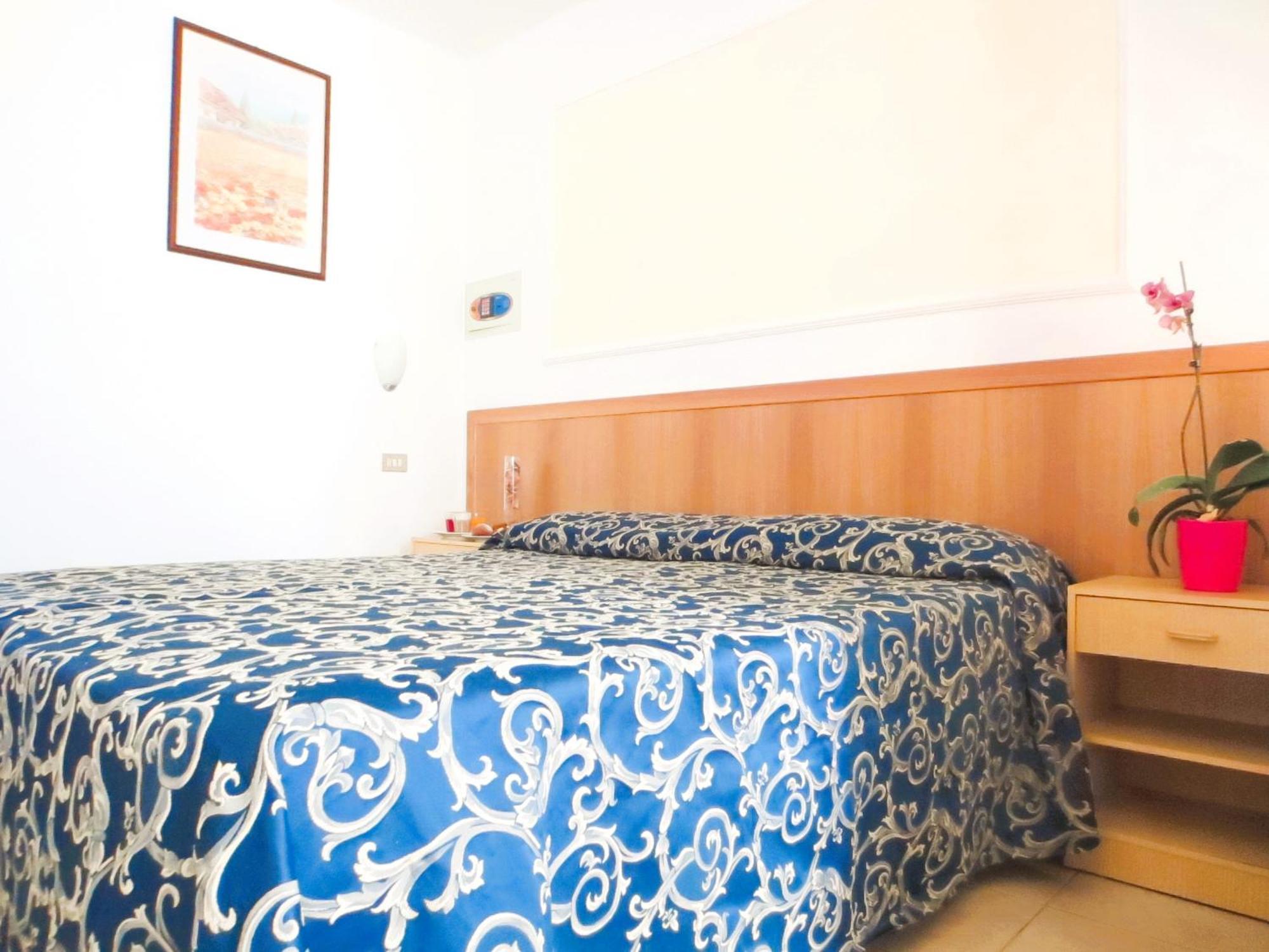 Hotel Etna - Nuova Gestione Romagnola All-Inclusive Spiaggia Parcheggio Riccione Eksteriør bilde