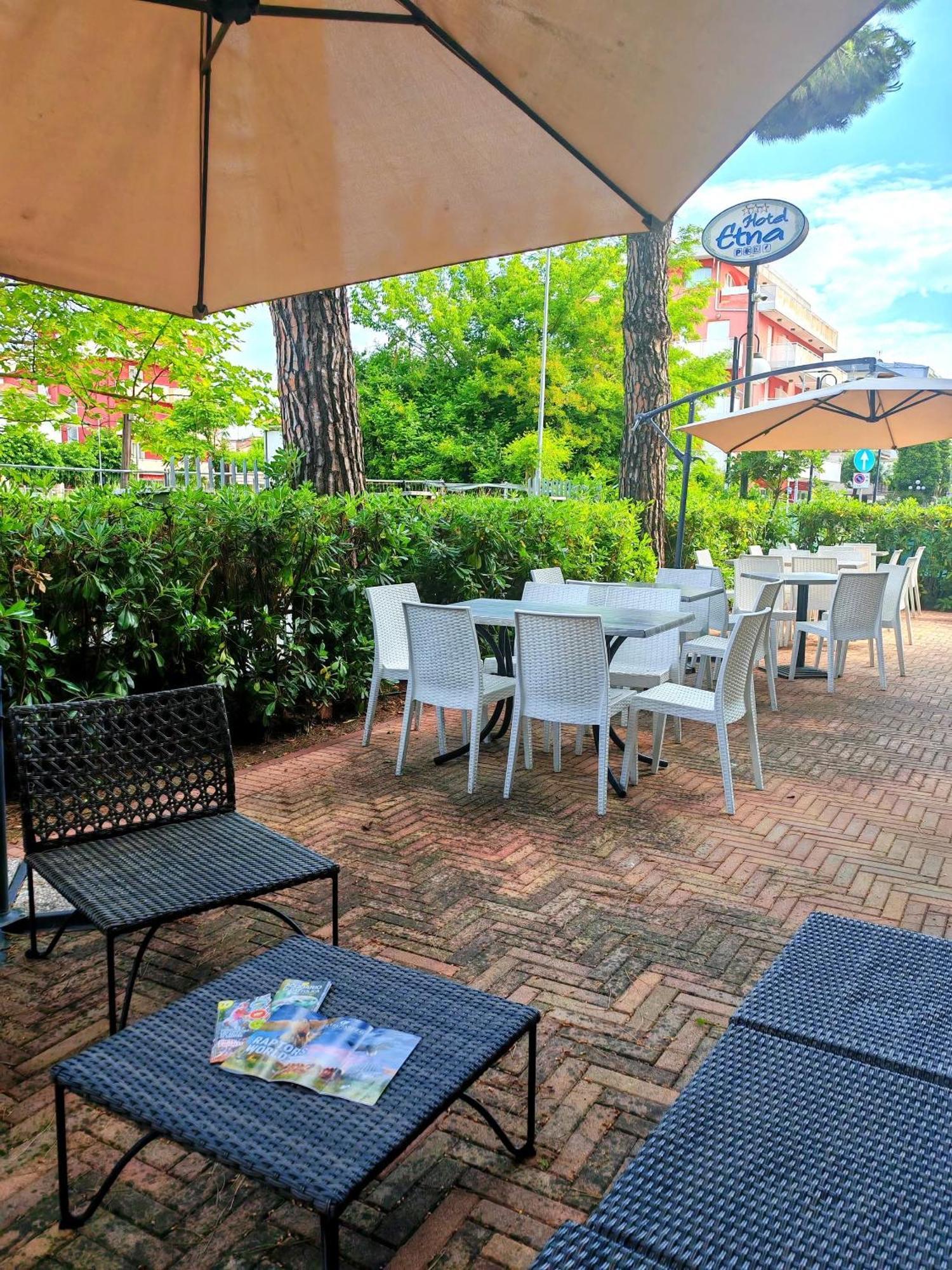 Hotel Etna - Nuova Gestione Romagnola All-Inclusive Spiaggia Parcheggio Riccione Eksteriør bilde